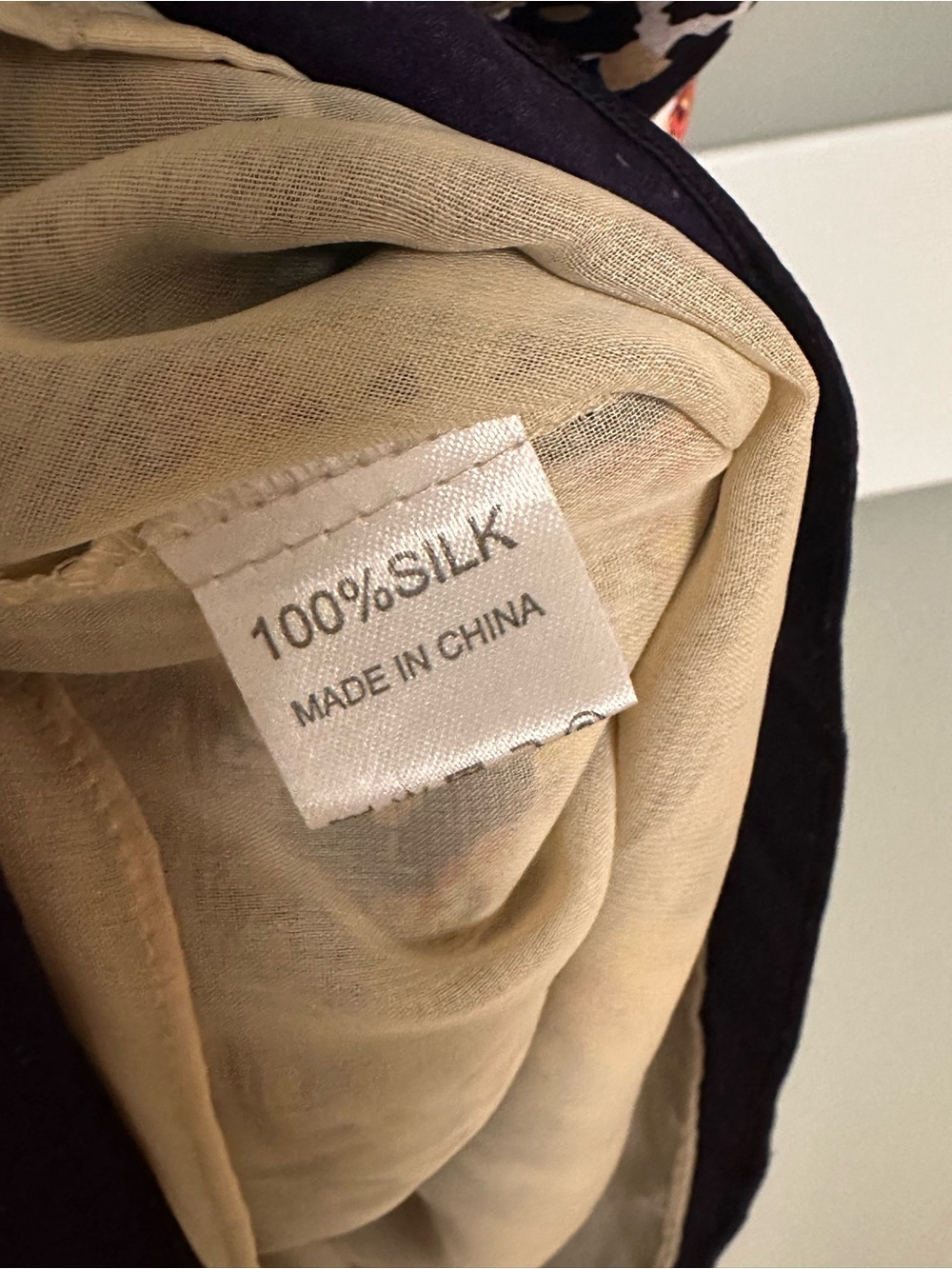 100% SILK D&G Silk Dress - Picture 3 of 5